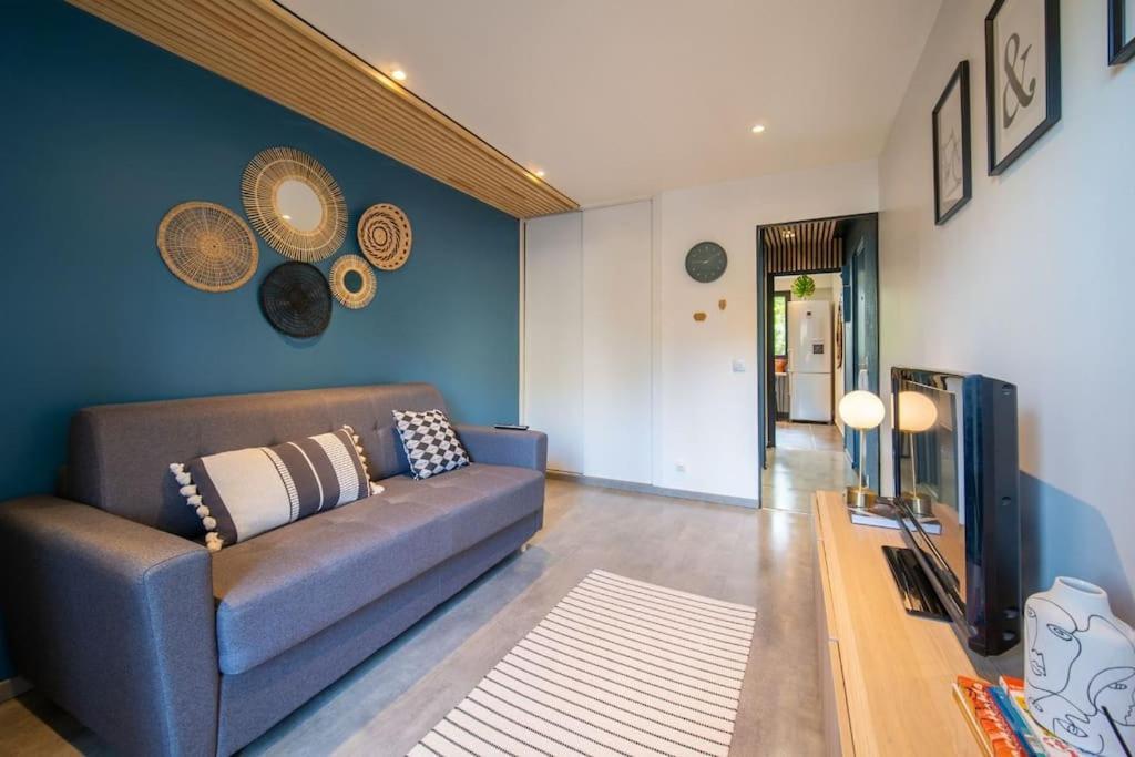 Air-Conditioned Apartment With Private Parking Марсилия Екстериор снимка